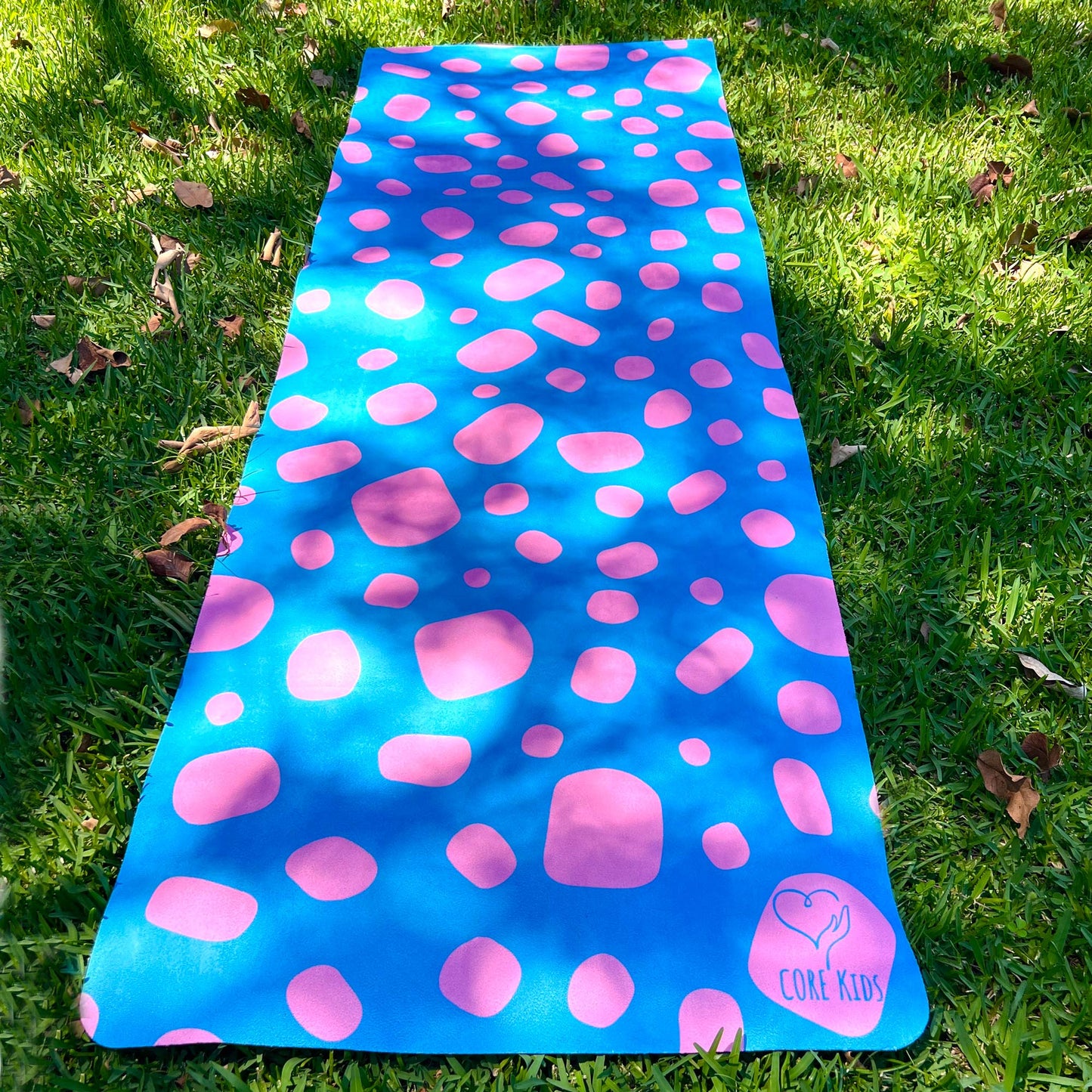 Core Yoga Mats - Kasey Rainbow Blue &amp; Pink pebbles