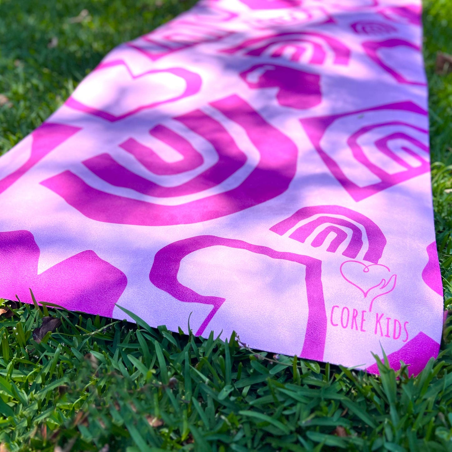 Core Yoga Mats - Kasey Rainbow Love &amp; Rainbows