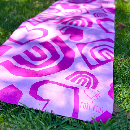 Core Yoga Mats - Kasey Rainbow Love &amp; Rainbows