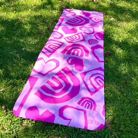 Core Yoga Mats - Kasey Rainbow Love &amp; Rainbows