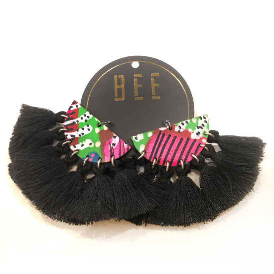 Load image into Gallery viewer, EARRINGS | BEE Deluxe Drops - Bret Black
