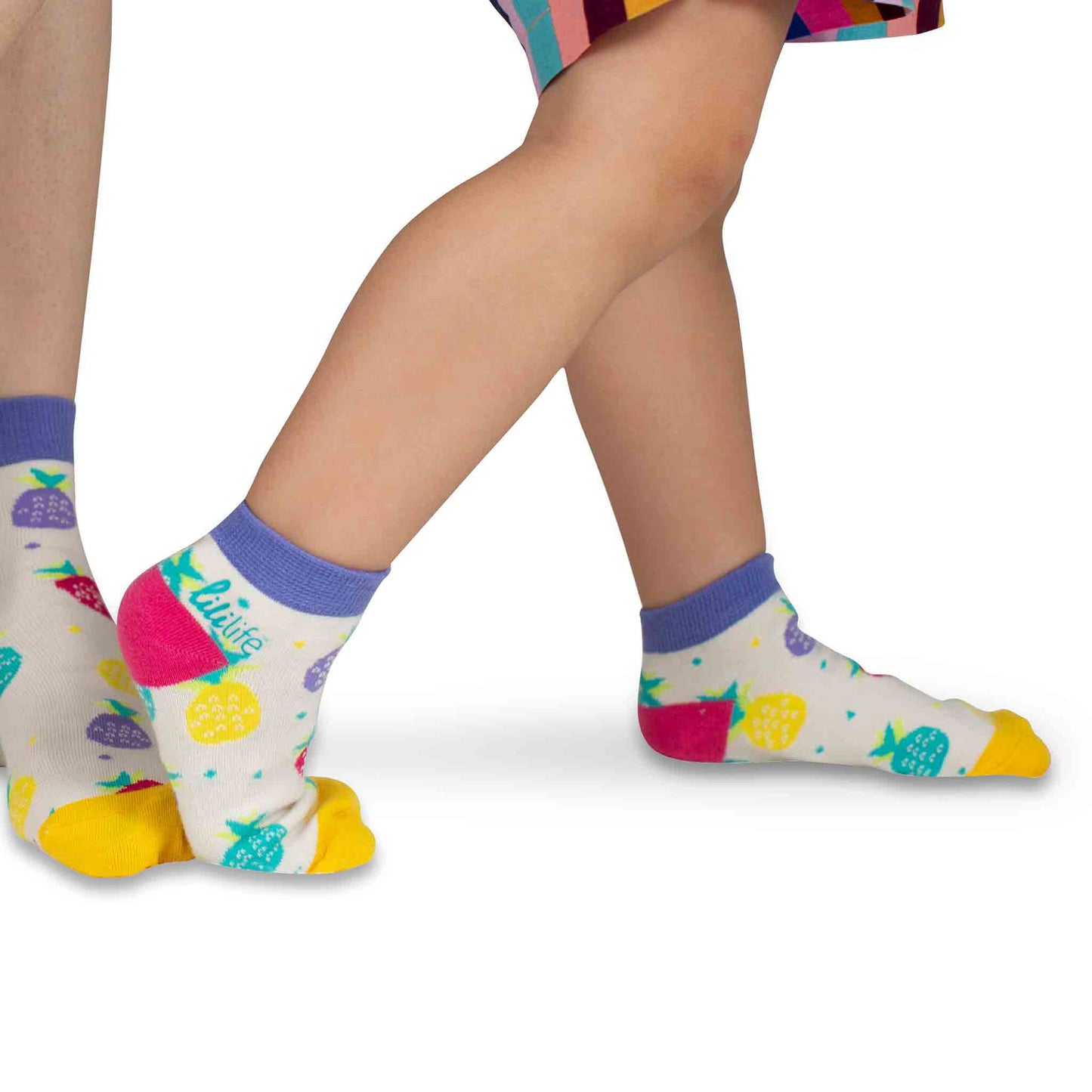 Load image into Gallery viewer, Kids Ankle Socks | Coloured Pineapples
