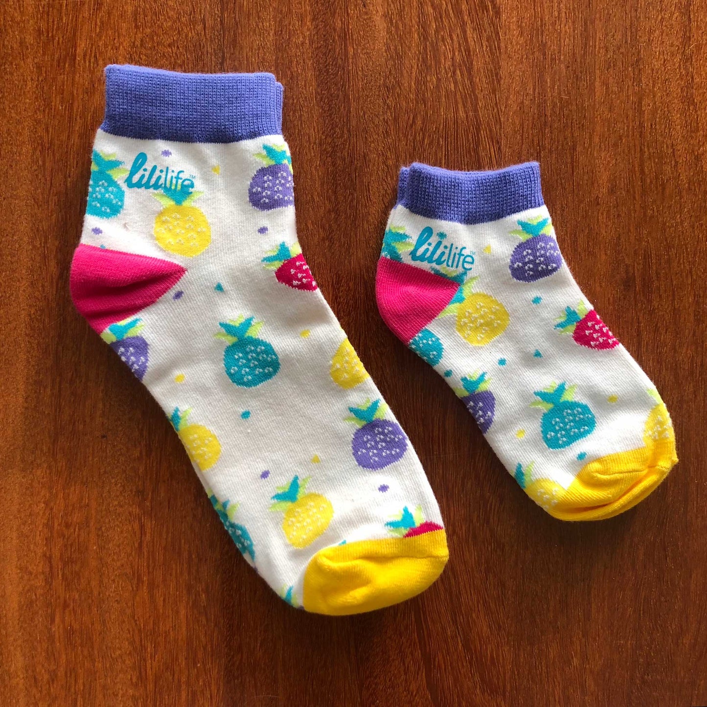 Kids Ankle Socks | Coloured Pineapples